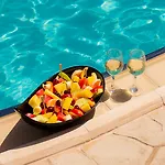 Hotell Heaven Thessaloniki Airport 4*