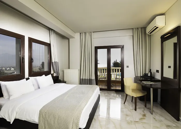 Hotel Heaven Thessaloniki Airport 4*