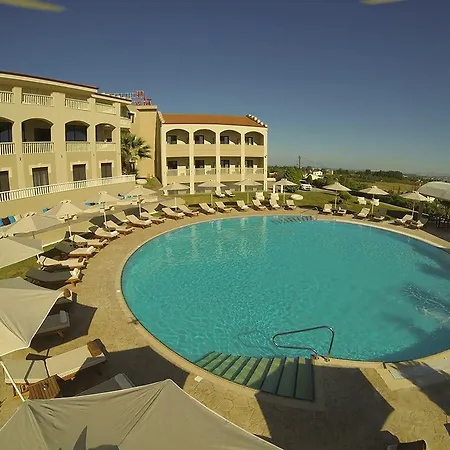 מלון Heaven Thessaloniki Airport