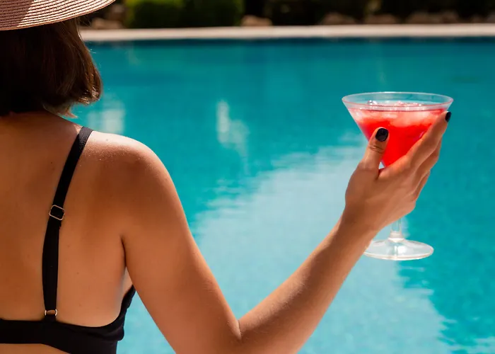 Heaven Thessaloniki Airport 4*