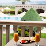 Heaven Thessaloniki Airport 4*