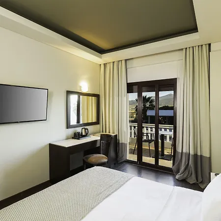 Heaven Thessaloniki Airport Hotel 4*