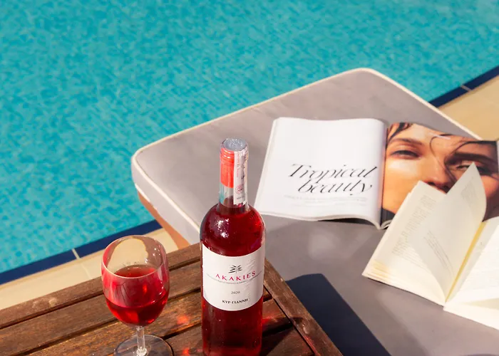 Heaven Thessaloniki Airport 酒店 Neon Rysion