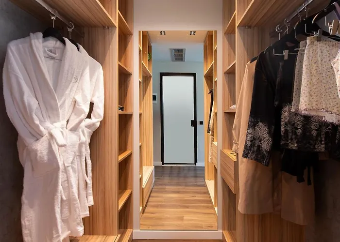 Heaven Thessaloniki Airport 4* Neon Rysion