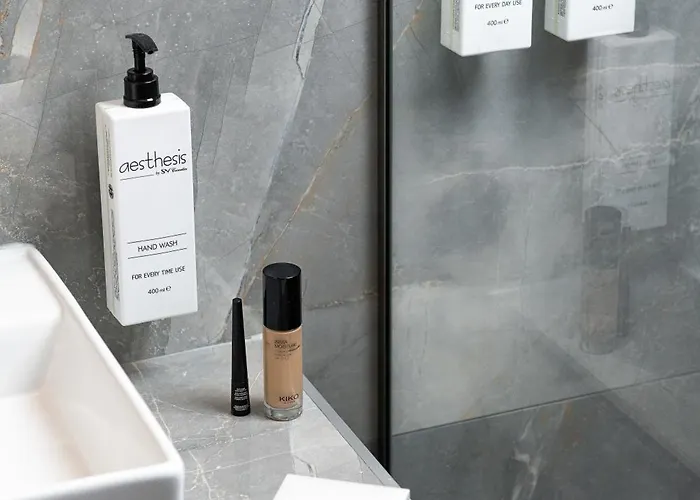 酒店 Heaven Thessaloniki Airport 4*