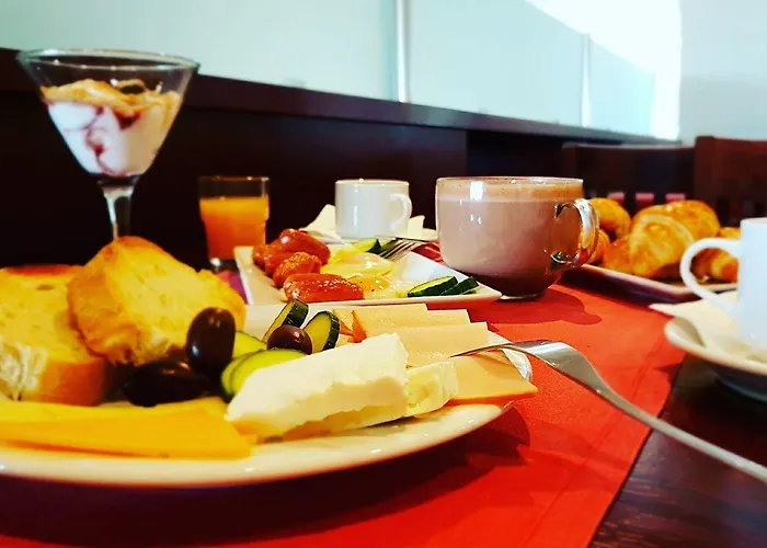 Heaven Thessaloniki Airport 酒店